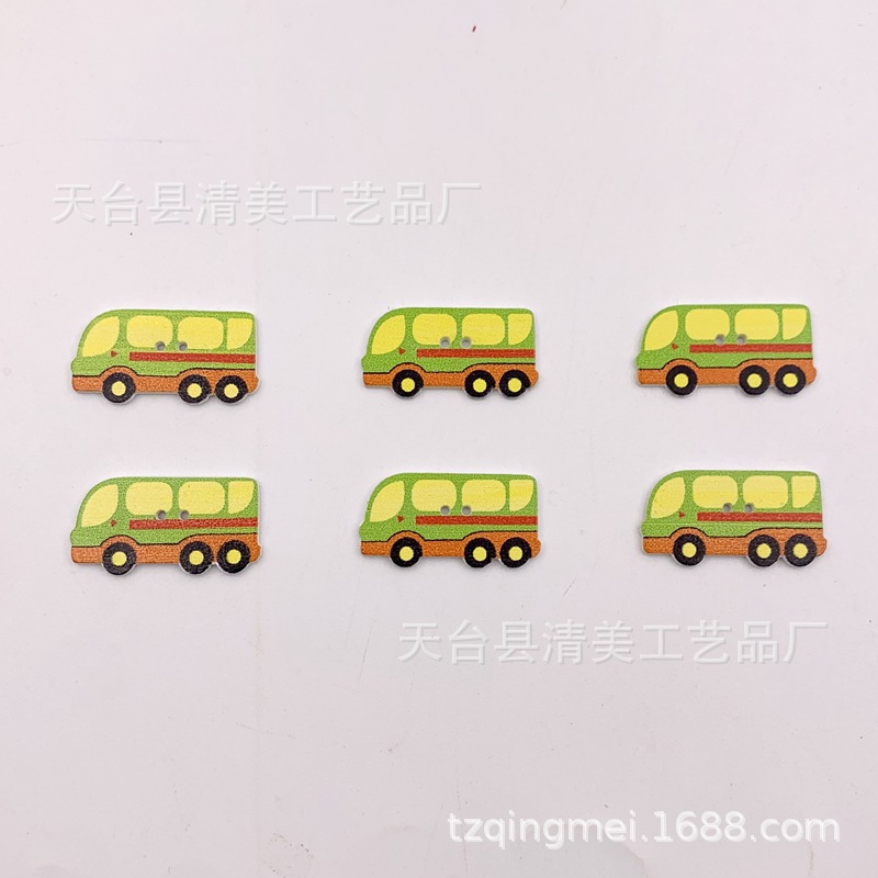 Seis de dibujos animados fondo blanco autobús coche botones de madera pintado helicóptero botones de madera 50 piezas paquete