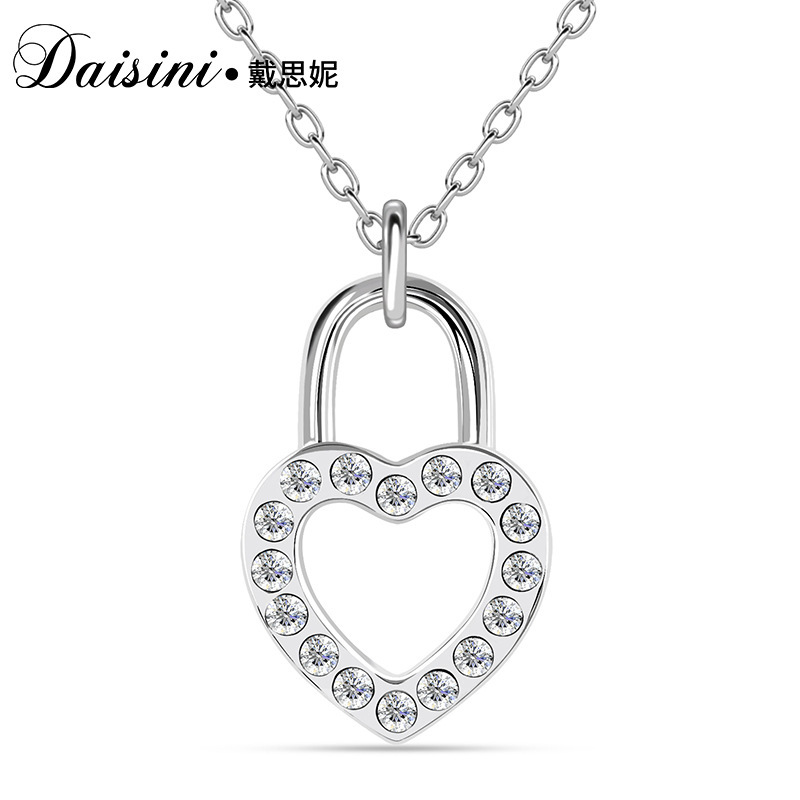 Fashionable Sweet Heart-Shaped Keychain Pendant Crystal Necklace Swarovski Elements Necklace Accessories