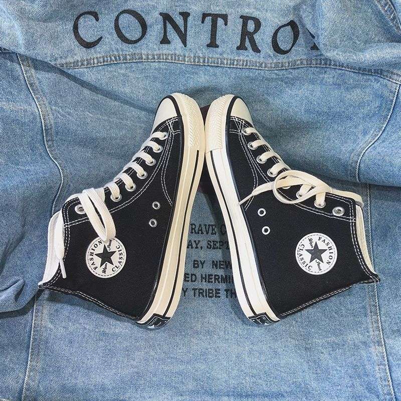 Zapatos de lona para hombres, alta tendencia, estudiantes, zapatos para hombres coreanos, zapatos deportivos de todo fósforo, 2025 nuevos zapatos de tela para niños, hombres