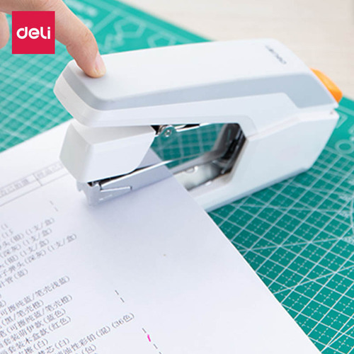 Deli 0370 labor-saving stapler with staple remover Unified standard 12# easy to bind 20 sheets labor-saving stapler