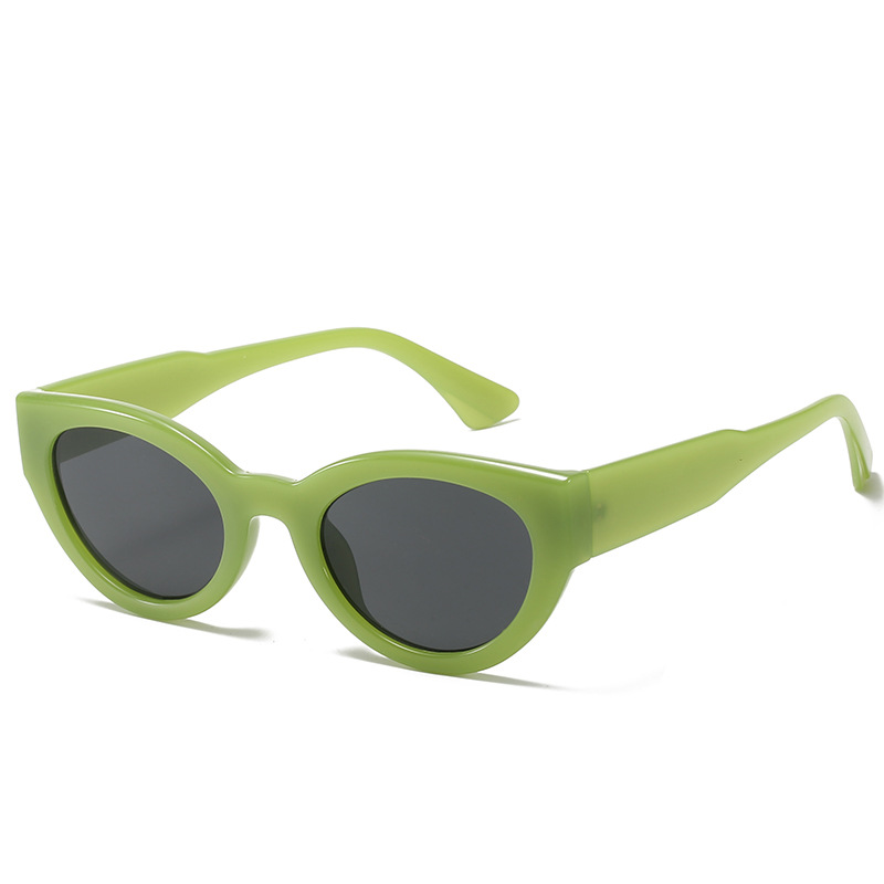 Nueva moda nacional retro ojo de gato gafas de sol hombres y mujeres UV400 color claro Comercio exterior tiktok Internet celebridad gafas de sol suministro directo de fábrica
