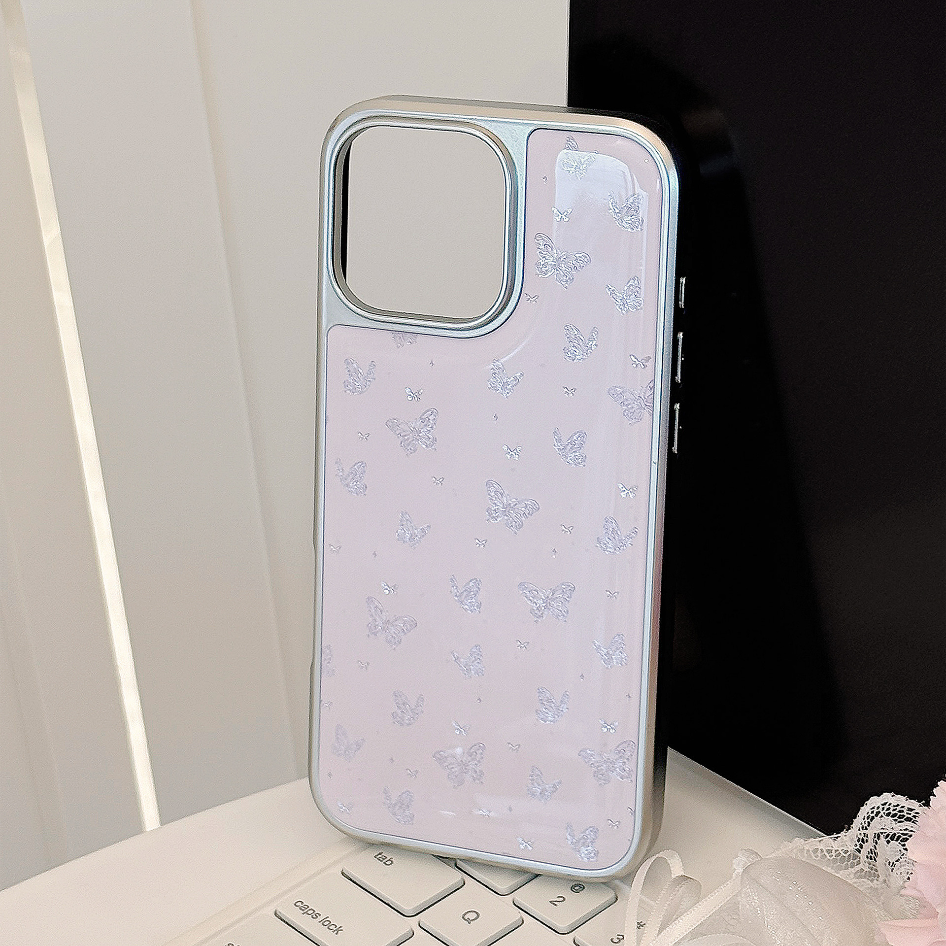 Custodia protettiva a farfalla viola per iphone e huawei_voghion.com