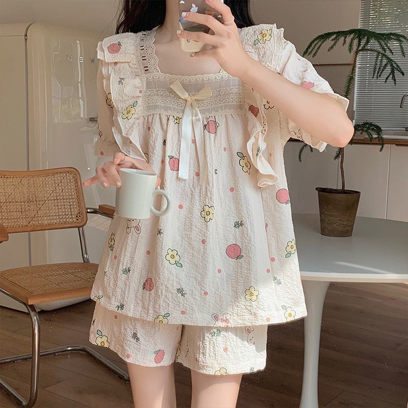 Cute shorts for students