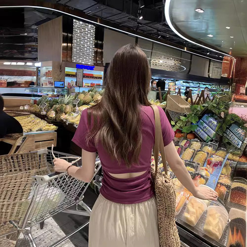 Chic Mini V-Neck T-Shirt for 2025 Summer, Back Cut Design, Body-Con Folded Waist Short-Sleeve Top for Women