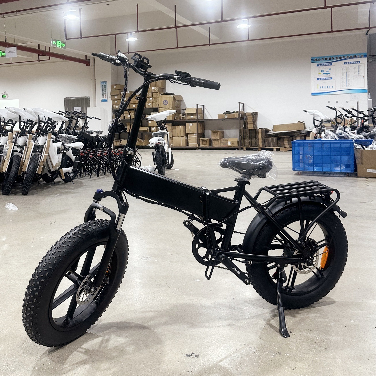 Электровелосипед JINGHMA R6 черный 10Ah спицованные