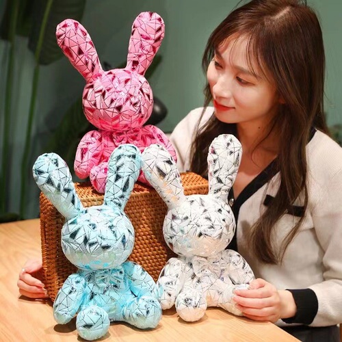 Eight-inch candy rabbit plush toy, diamond rabbit plush figure, carnival toy, PP cotton, trendy desk ornament