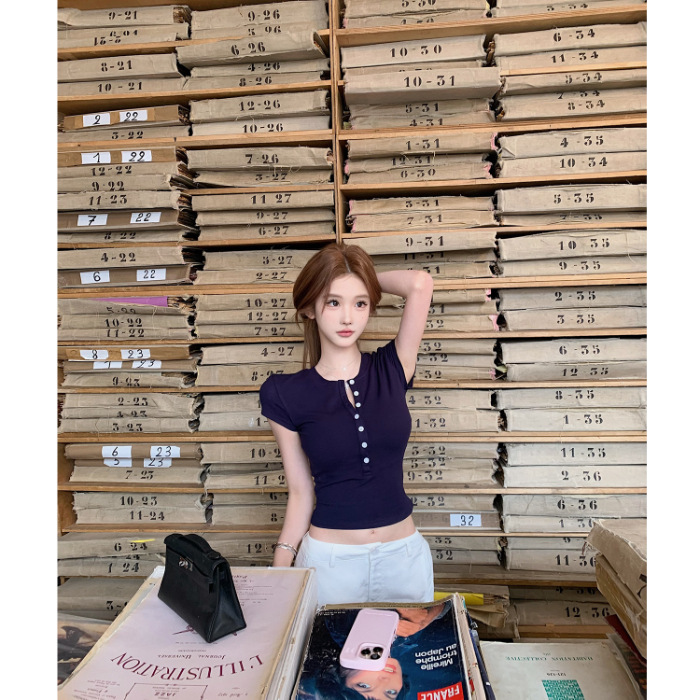 네이비 블루