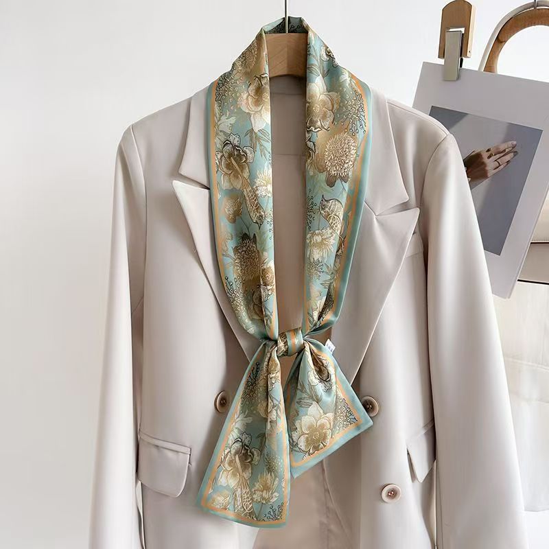 아쿠아 그린 꽃