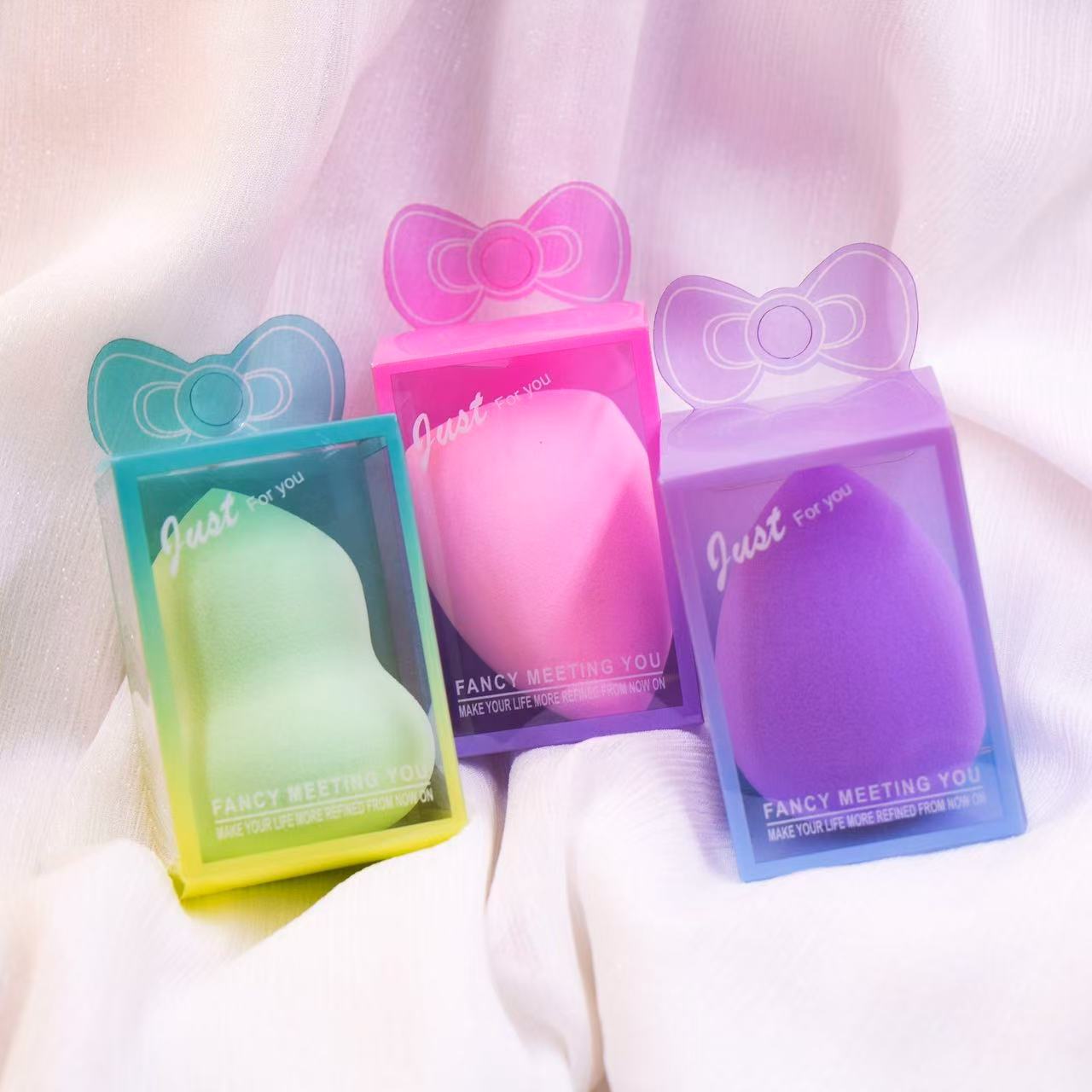Juego de esponjas de maquillaje en caja de PVC, en stock, para envío transfronterizo, esponjas de maquillaje que no absorben polvo, esponjas de maquillaje en forma de calabaza y de lágrima.
