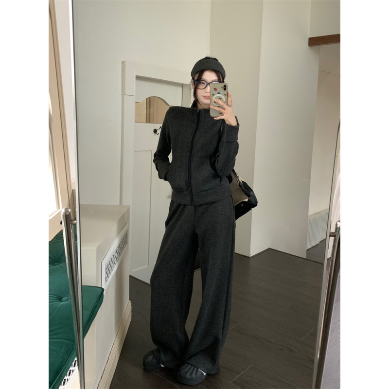 Korean Style Stand-Up Collar Fashionable Knitted Pinstripes + Wide-Leg Pants Suit for Women in Autumn and Winter New Style High-End Outfit