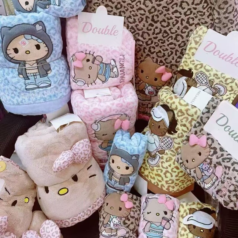 New Leopard Print Kt Cat Thickeneded Coral Velvet Hair Drying Cap Towel Bath Towel Bath Skirt Bathrobe Manufacturer Direct Hair