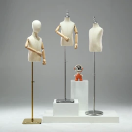 模特;服装陈列架;其它服装展示