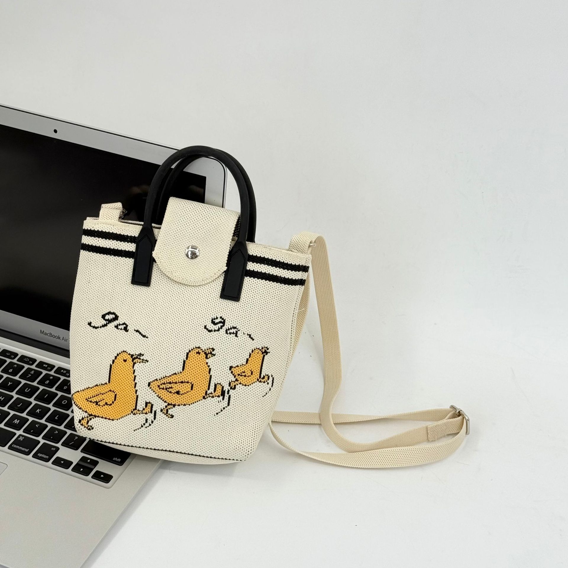 JZ-세 마리 병아리