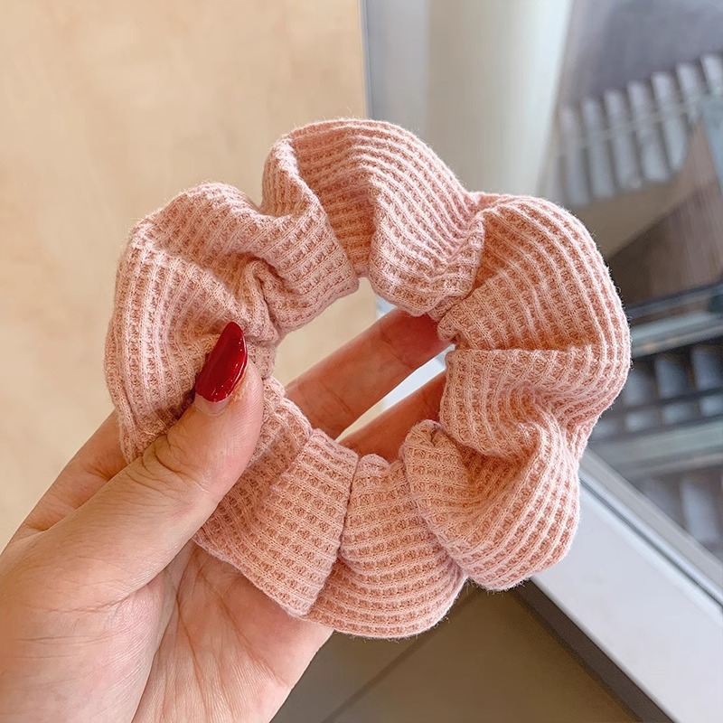 Satín coreano anillo de cabello de intestino grande mujer de moda cuerda de cabeza de alta calidad temperamento flor de cabello bola de cabello toque de cabeza