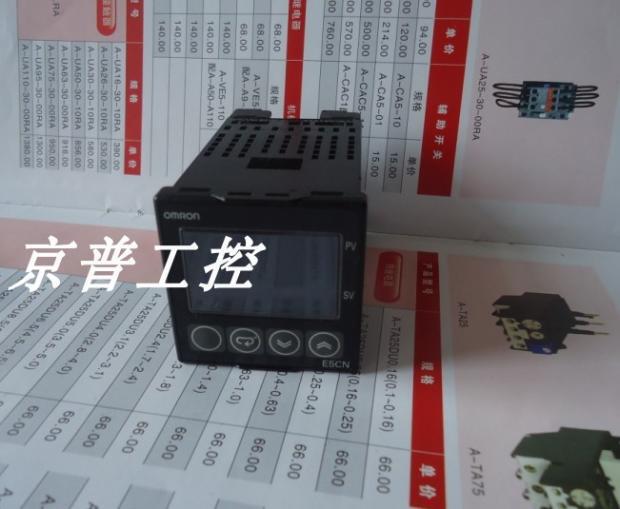 Thermostat Table E5Cn-Q2Hbt E5Cn-R2Hbt E5Cn-Q2Hbtd E5Cn-R2Hbtd