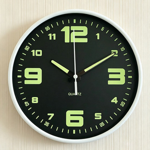 8Ӣ��ҹ����R�o���r�R���ς��Ԅ����R���羳���u����ʯӢ�Rclock