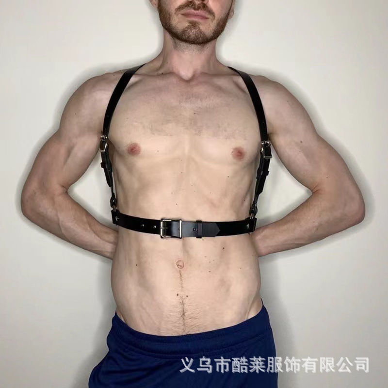 Europa y Estados Unidos transfronterizos cuero amplio amor bondage correa de ropa remaches hombres negocios hegemónico ocio JJ anillo tendencia universal