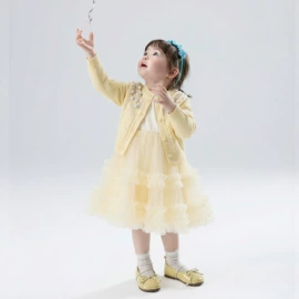 童连衣裙;儿童泳衣;童裤