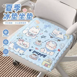 衣架;垃圾袋;化妆镜