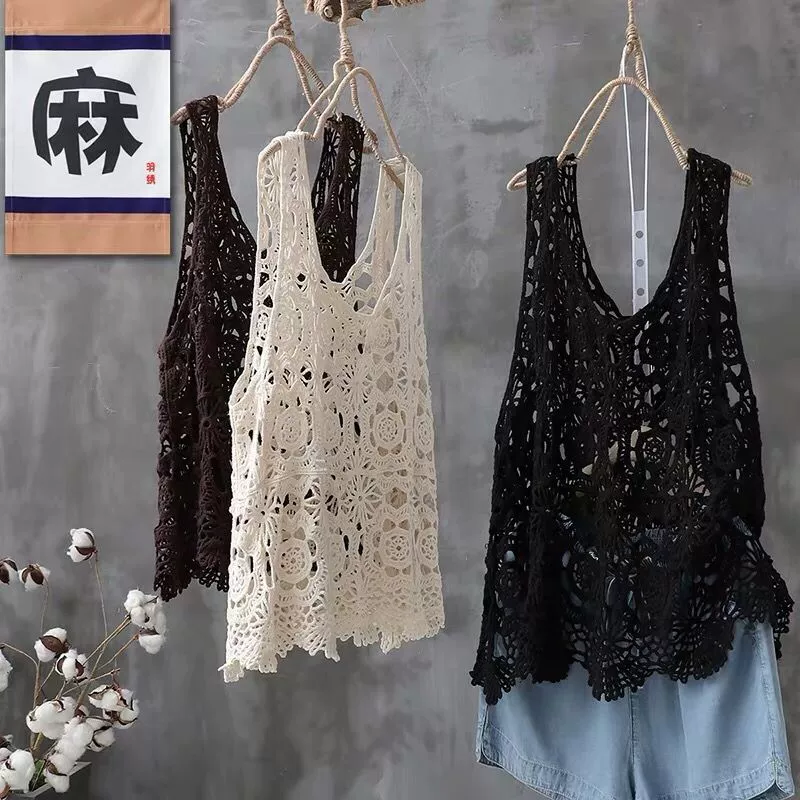 Summer knitted vest sleevless with a round collar, oversize