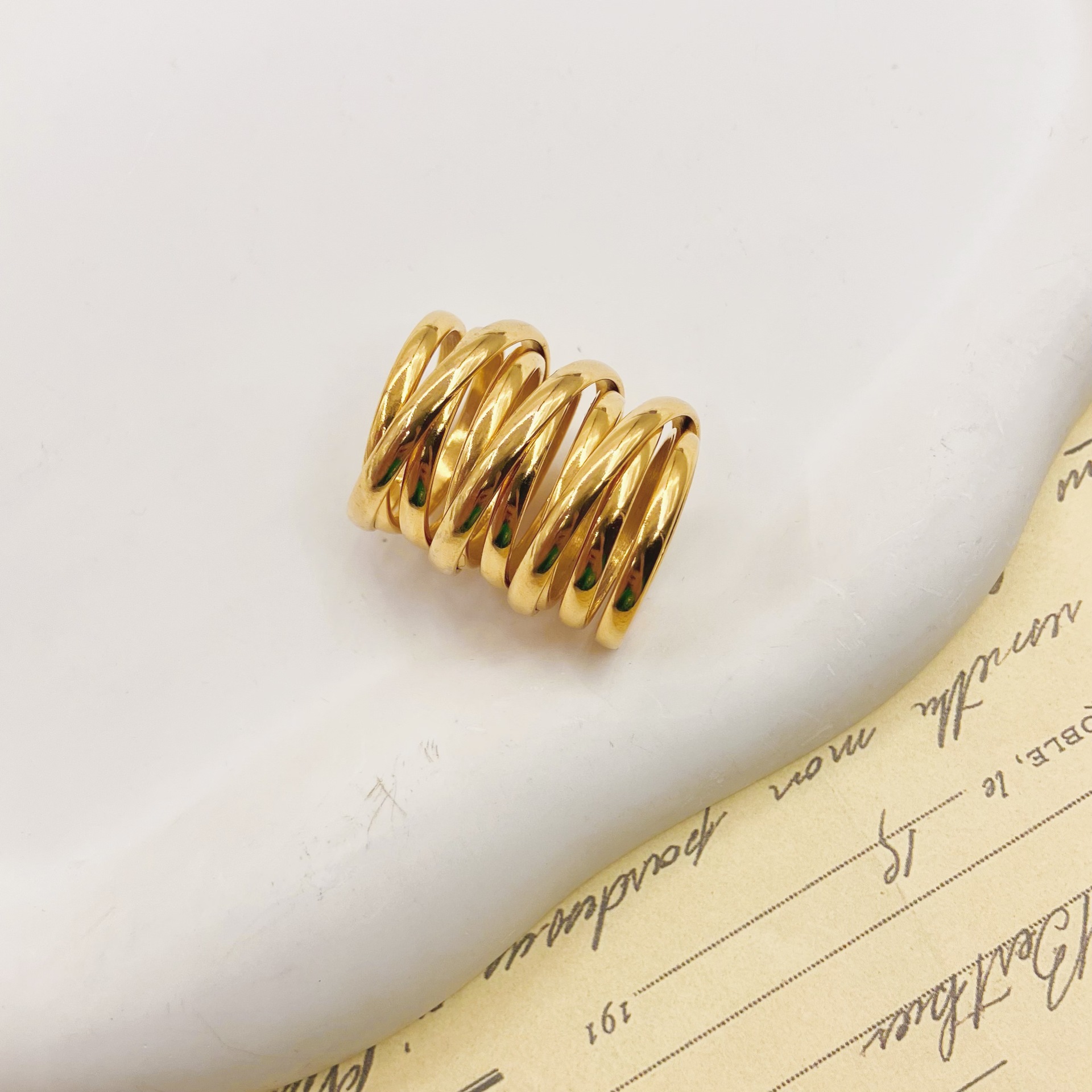 Rings Classification 1 Piece Quantity Daily Occasion 304 Stainless Steel Material PVD Coated 14K Gold Real Gold Plated Solid Color 304 Stainless Steel Fashion Waterproof Non Tarnish Rings