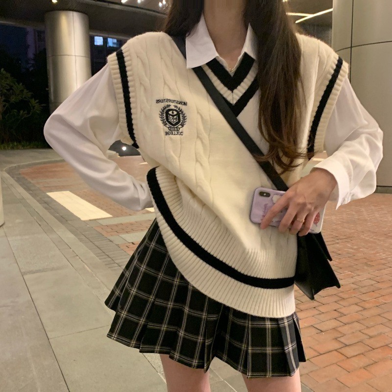 Estilo preppy knitwear para las mujeres primavera y otoño 2024 nuevo diseño sentido nicho suéter chaleco exterior flojo superior