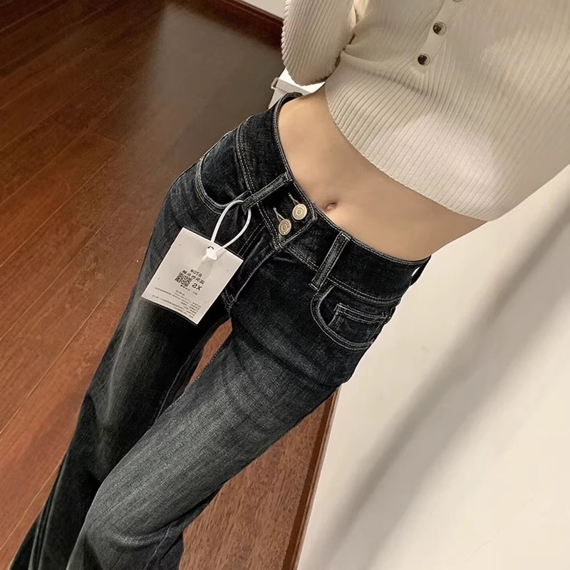 American Retro Flared Jeans for Women, Spring 2026 New Style, High-Waisted, Double-Button, Loose Flared Bootcut Pants American Retro Flared Jeans for Women, Spring 2026 New Style, High-Waisted, Double-Button, Loose Flared Bootcut Pants