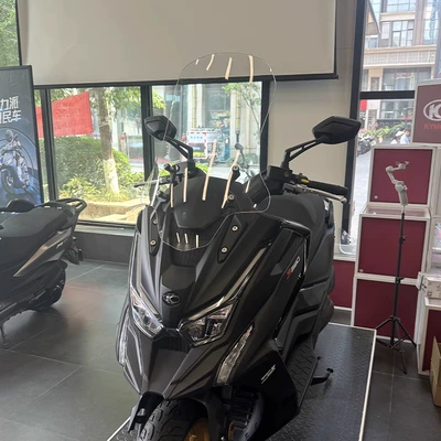 Modified and Heightened Accessories — Motorcycle front windshield