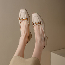 粗跟巨舒服2022女鞋新款一腳蹬低跟珍珠氣質方頭淺口單鞋