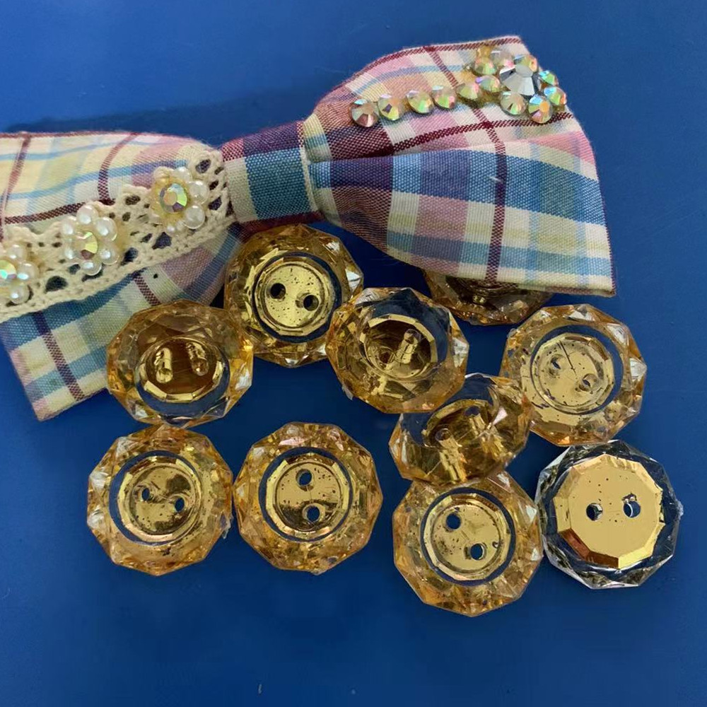 批发服装辅料烫金底多菱形2眼亚克力纽扣鸟巢钮扣