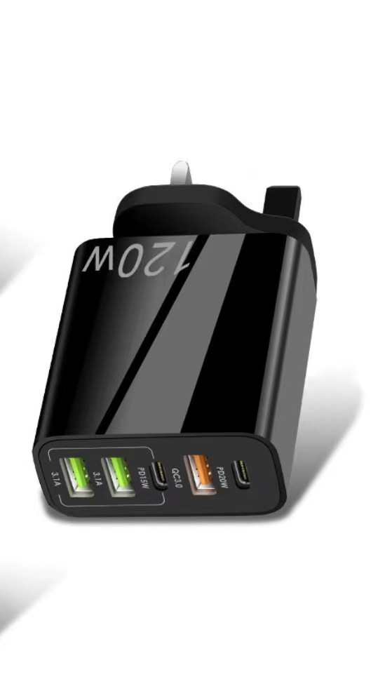 3USB + TYPE-C dual multi-Puerto cargador de teléfono móvil QC3.0 + PD multi-Puerto de viaje estándar americano, europeo y británico cabeza de carga