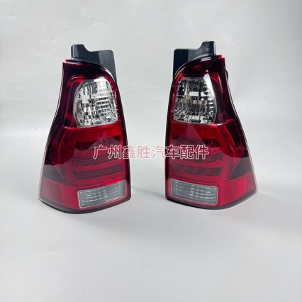 Suitable for Toyota 4Runner 2006-2009 Rear Tail Light and Rear Brake Light