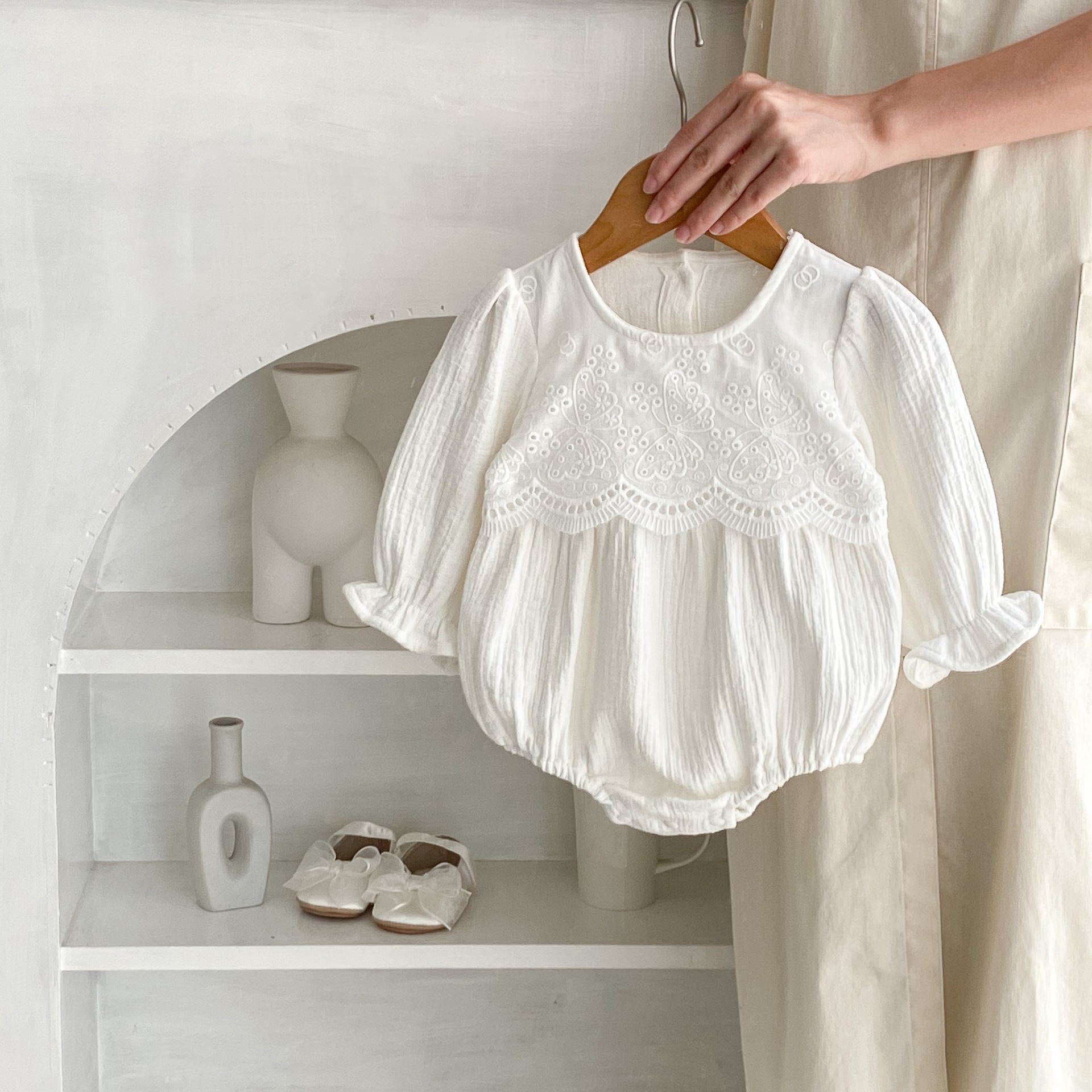 Baby and toddler autumn 2024 cotton bubble long sleeved khaki women's baby solid color ladylike bag fart triangle_voghion.com