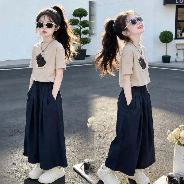 Summer clothing for leisure