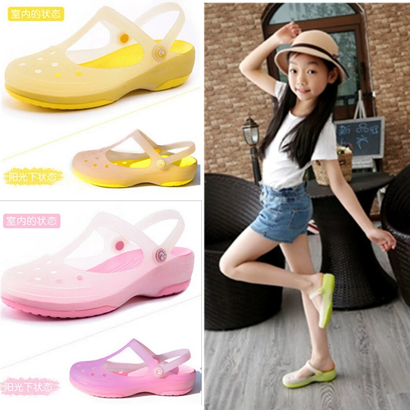 Детская пляжная обувь-дырочки, детские сандалии среднего и большого размера, тапочки, двусторонняя летняя обувь для девочек, нескользящая Желейная обувь с мягкой подошвой