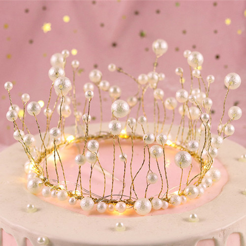 Princess Crown Cake Decoration Lace Queen Plastic Alloy Pearl Crown Cake Ornaments Bridal Cake Decoration