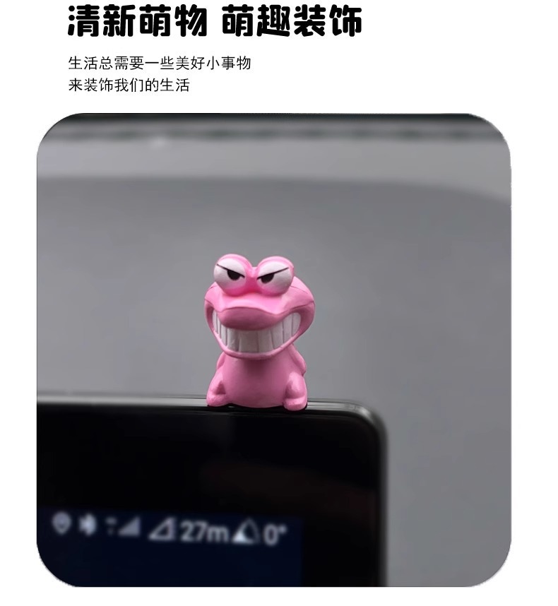 Car Accessories Series for Co-Drivers, New Cartoon Dashboard Decoration, Crayon Shin-Chan Desktop Ornament
