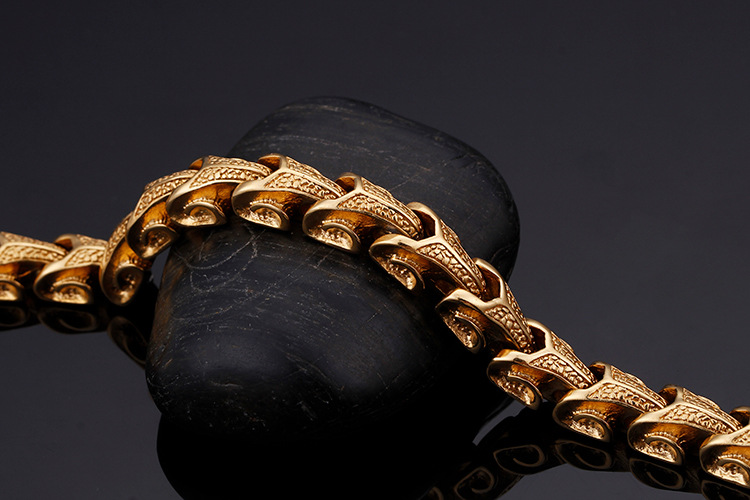68g Weight Vacuum Plating Gold Plating Process 18K Real Gold Plated Plating Material Bracelets Classification 304 Stainless Steel Chain Material 1 Piece Quantity Street Occasion 304 Stainless Steel Material Rhombus Pattern Men's Gender Casual, Punk Style Casual Punk Rhombus Titanium Steel 18K Gold Plated Vacuum Plating Men's Bracelets Men's Chain Bracelets 10