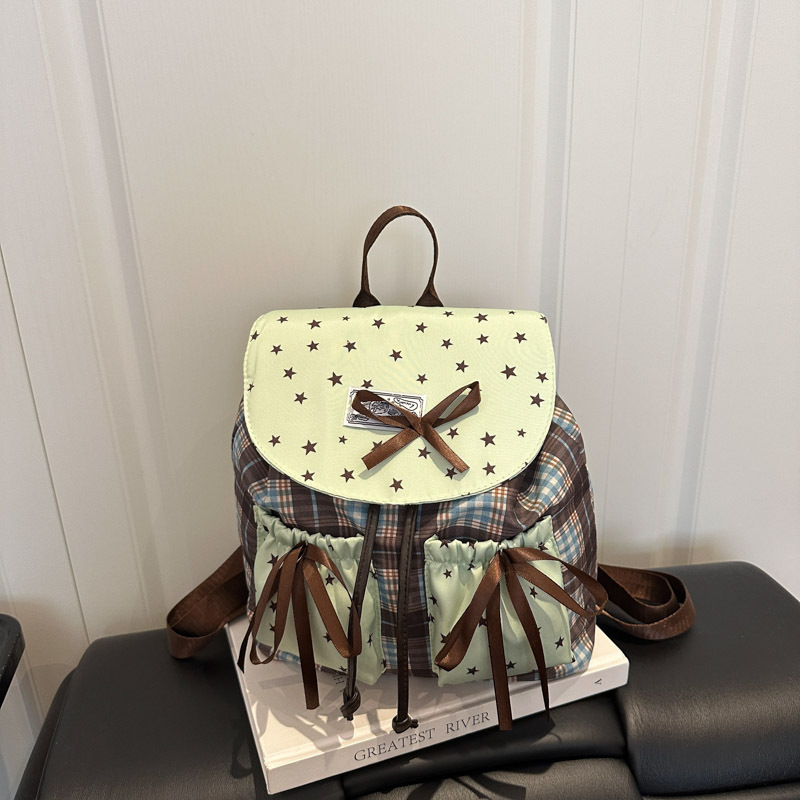2026 nuevo tipo de bolso de cubierta casual de tendencia universal mochila nicho Volkswagen gran capacidad de bolso de mujer ligero mochila coreana mujer