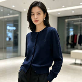 南油MM家26早春秋新款清新甜美风胸前刺绣圆领针织百搭长袖开衫女
