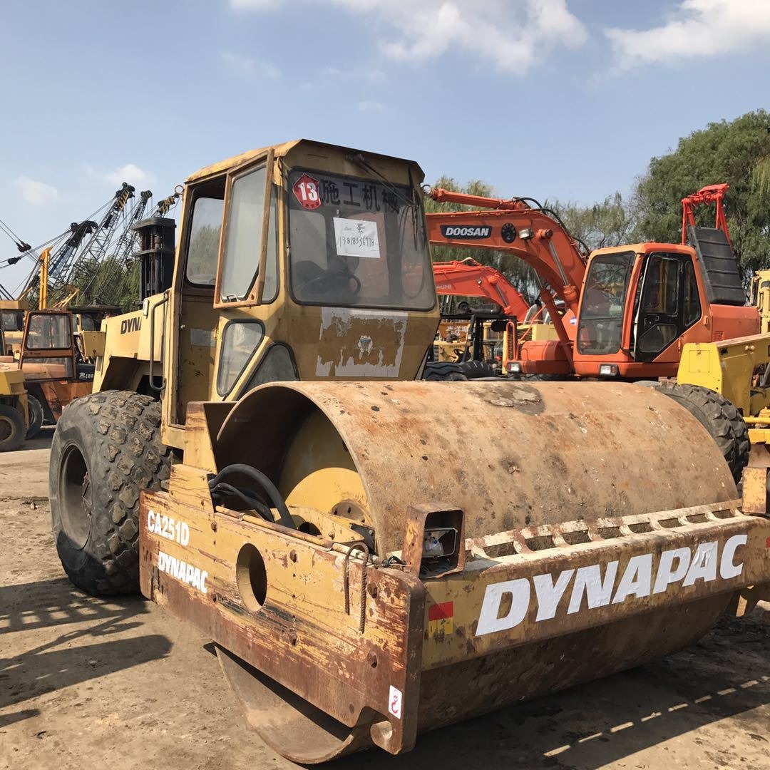 出售二手CA25压路机.二手DYNAPAC CA25.CA30压路机