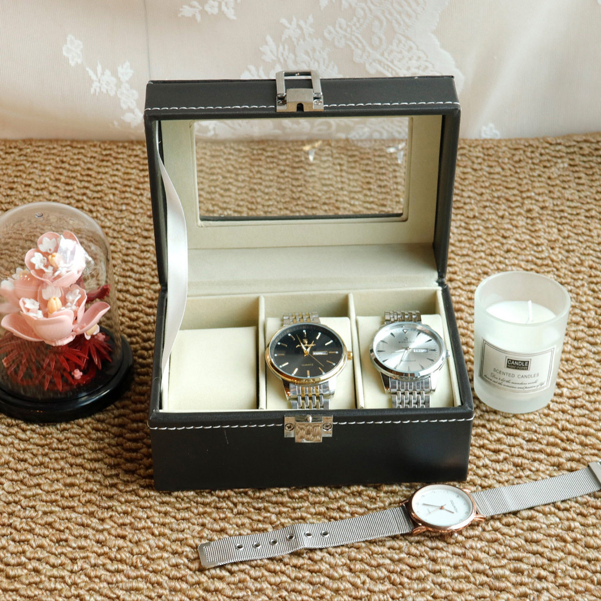 �ֱ����ɺ������ʿ��е���ղغиߵ���źж�������չʾ������