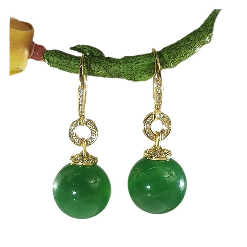 자연 얼음 녹색 CHALCEDONY 새로운 중국 스타일 기질 레트로 국립 스타일 디자인 귀걸이 여성 귀 고리 및 반지 공장 도매