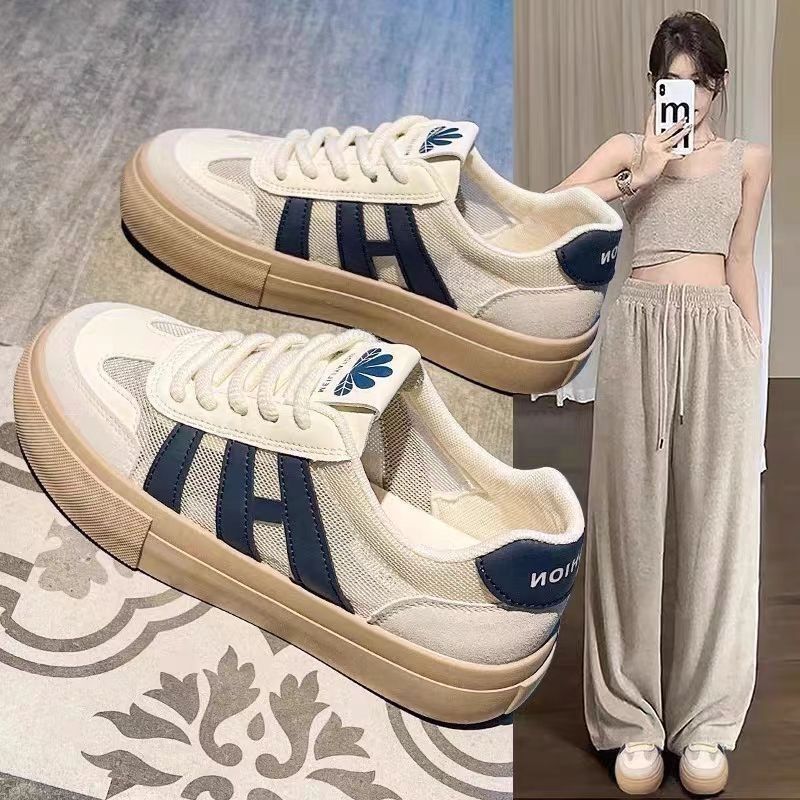 Zapatos blancos retro para mujer, nuevos zapatos de malla transpirables de verano 2025, zapatos de entrenamiento alemán casuales de malla de suela gruesa de todo fósforo