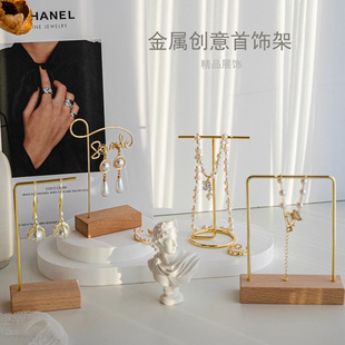 �羳�F؛�����ɫ��֬����бP���� ��ָ���h������錚չʾ��