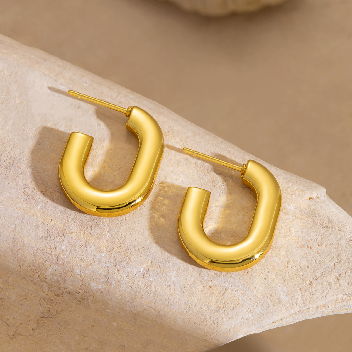Pendientes redondos de 18K de acero inoxidable transfronterizos europeos y americanos exagerados, botones de oreja para mujer, nuevos pendientes retro geométricas de todo fósforo