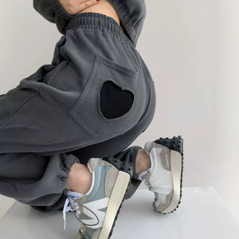 Autumn trousers for leisure, fitted, drawstring, loose straight fit