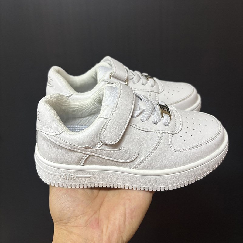 子供靴卸売 子供用スニーカー エアフォースワン ホワイトシューズ 通気性抜群 快適 男の子用スポーツシューズ 女の子用パフォーマンスシューズ|undefined