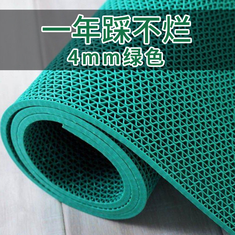 녹색은 약 4mm 두께이며 1 년 동안 밟으면 깨지지 않습니다.