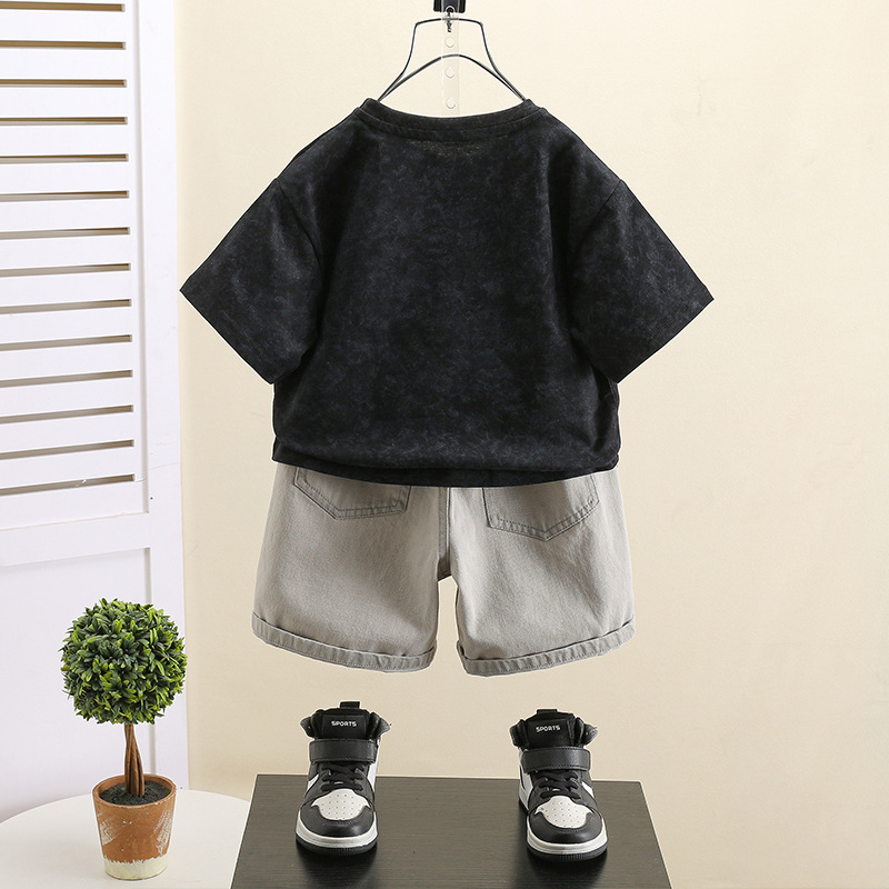 7416 pantalones cortos de mezclilla para niños traje de verano verano para niños manga corta 2025 nuevo traje de dos piezas de la calle frita para niños y bebés